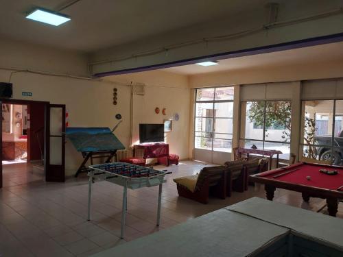 Χώρος καθιστικού στο Gran Aldea Hotel