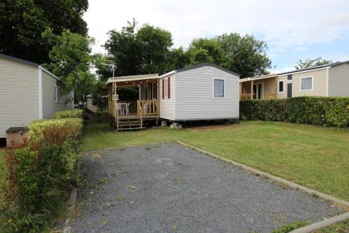 Le Domaine de Litteau 4 étoiles à LITTEAU emplacement 403 2CH 1SDB 6 personnes