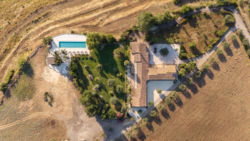 an overhead view of a house in a field at Tenuta Madre Vita in Siracusa