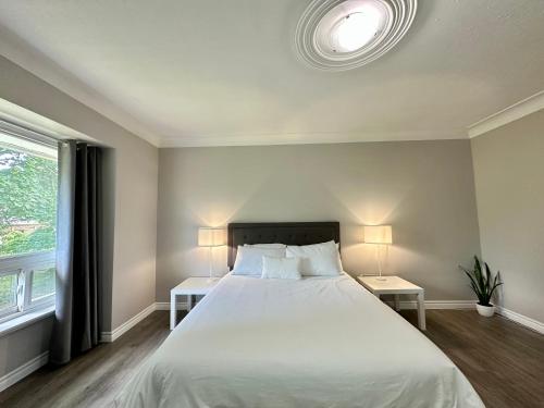 Postel nebo postele na pokoji v ubytování Mountain View Suite - Sleeps 6