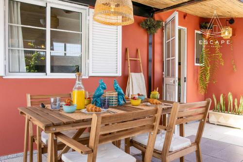 Izzys Place by ESCAPE to Madeira