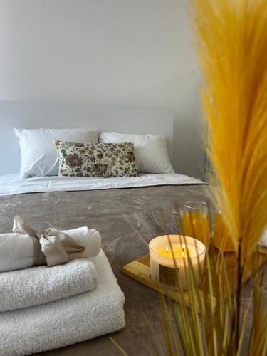 Rea Silena - Modern and Stylish Studio