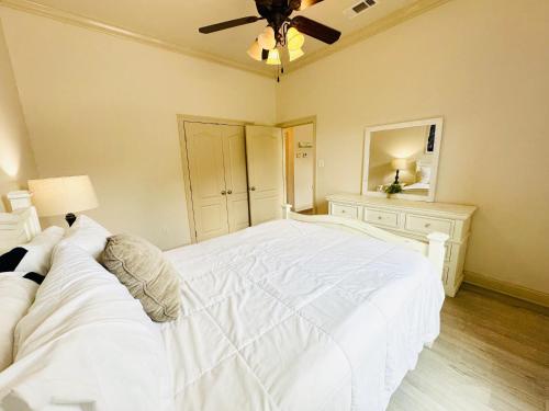 Ein Bett oder Betten in einem Zimmer der Unterkunft Villa 7
