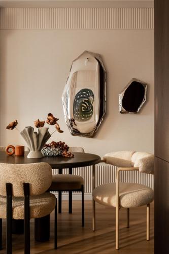 JURATA LIDO EXECUTIVE SUITE by JWPM