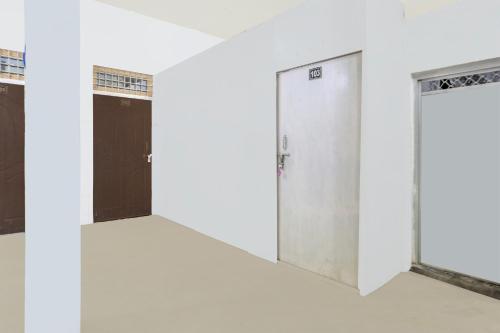 Galería fotográfica de SPOT ON Hotel Vs Palace en Etāwah
