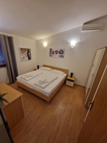 Apartment Sea Breeze