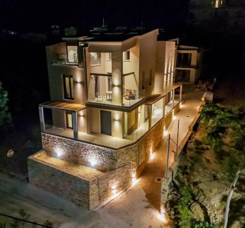 Gallery image of Ε&Α Luxury Apartment in Chios