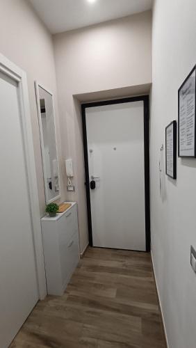 Mr White's House Apartment photo 49