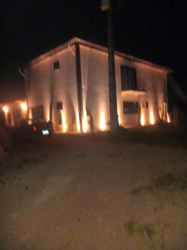 a house at night with lights on it at Casa da Tina in Tiradentes