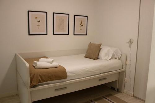 Quiet flat near Zurriola beach