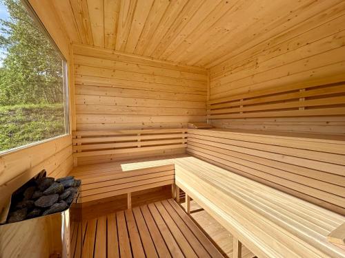 Φωτογραφία από το άλμπουμ του Domek wypoczynkowy Wiec - Sauna & Balia σε Nowy Wiec