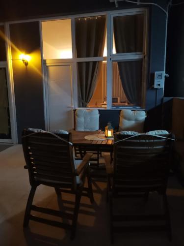 Area soggiorno di VALSAMO HOSPITALITY ΓΟCTOΠΡhΕΜCTBO
