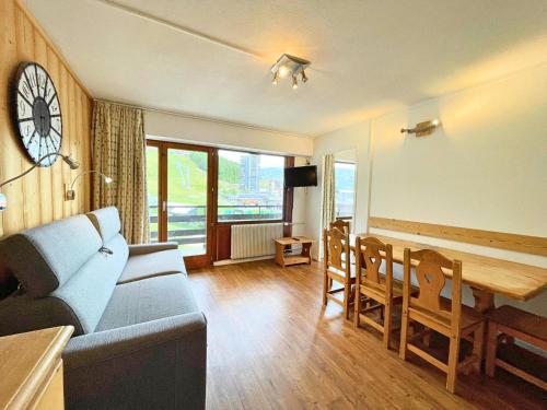 Résidence Oisans - Appartement chaleureux ski aux pieds aux Ménuires pour 5 personnes MAE-4874