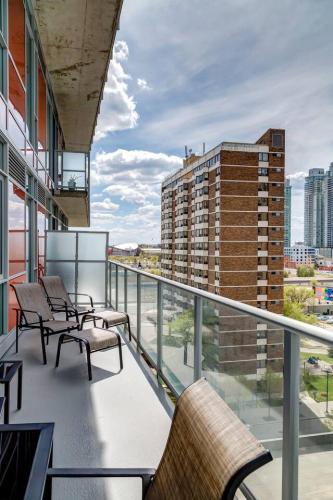 Μπαλκόνι ή βεράντα στο Modern 1BR Condo for 4 Great Views and Balcony