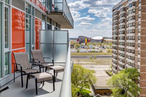 Μπαλκόνι ή βεράντα στο Modern 1BR Condo for 4 Great Views and Balcony