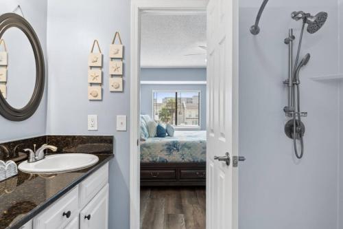 Et badeværelse på Salty Blue Paradise PCB