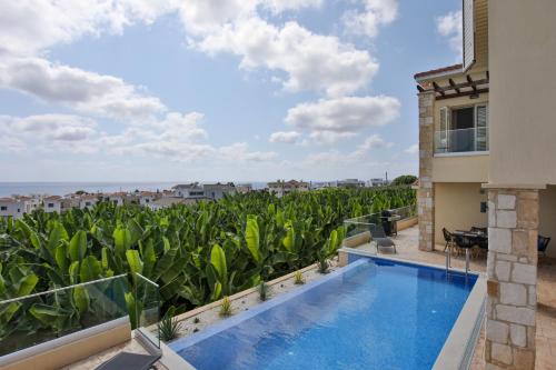 MyCyprusStay - Jo's Sunny SeaView Villa