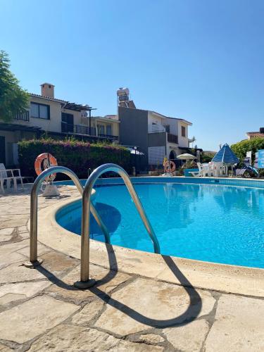 Πισίνα στο ή κοντά στο STAY Nest in Tala Apartment