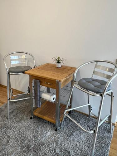 Fotografie z fotogalerie ubytování MesseWohnenAschheim Business Zimmer und Apartment mit Balkon bei Messe München v destinaci Aschheim
