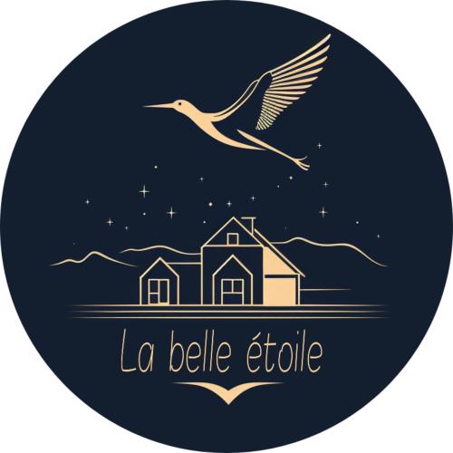 La belle étoile - au coeur du centre historiqueに飾ってある許可証、賞状、看板またはその他の書類