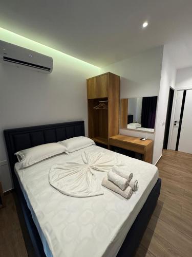 Gallery image of D&H rooms in Vlorë