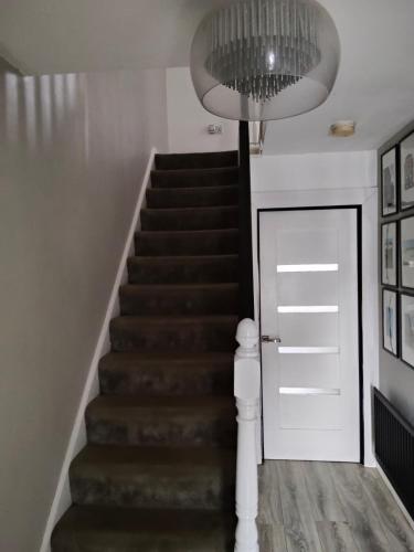 Φωτογραφία από το άλμπουμ του Stylish 5-bedroom retreat just minutes from Belfast city στο Μπέλφαστ