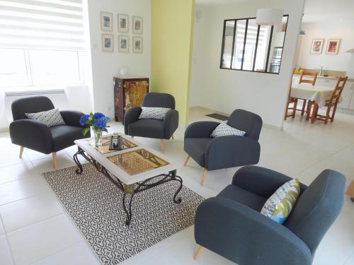 Photo de la galerie de l'établissement Stone House in Pont-l'Abbe near La Torche, à Pont-lʼAbbé