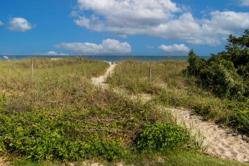 Ocean Front Dunes Village Resort YEAR LONG Water Parks 3 Bd 2 Ba Condo photo 76