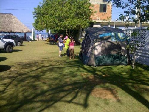 Tetamu yang menginap di Yolimar Hostal y Camping