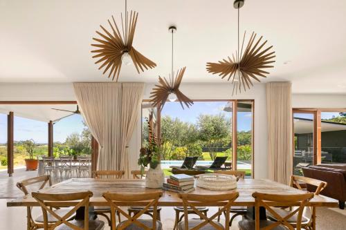 Φωτογραφία από το άλμπουμ του Lennox Estate with Pool, Tennis court, Gym & Sauna σε Lennox Head