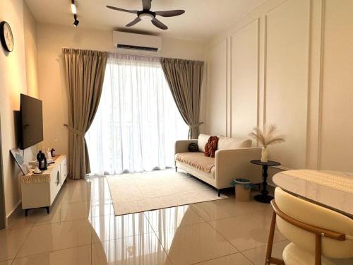 Ruang duduk di Modern Seremban Bayu Temiang 3BR Apartment-New