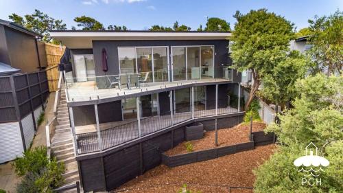 an aerial view of a house with a deck at 28 Ennisvale Avenue in Sandy Point