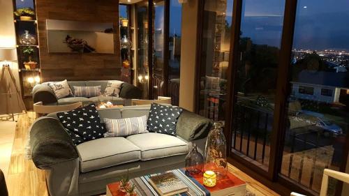 Χώρος καθιστικού στο Bay View Guest House