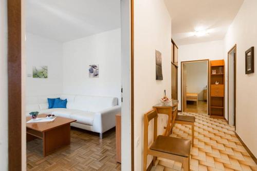 Gallery image of Apartment Luna in Osp