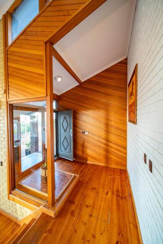 Φωτογραφία από το άλμπουμ του Tranquil Escape The Gerald House Near the City σε Glenunga