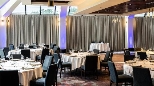 Restaurace v ubytování Hilton DFW Lakes Executive Conference Center