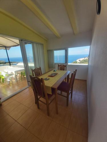 Fotografie z fotogalerie ubytování Macini apartmani v destinaci Masline