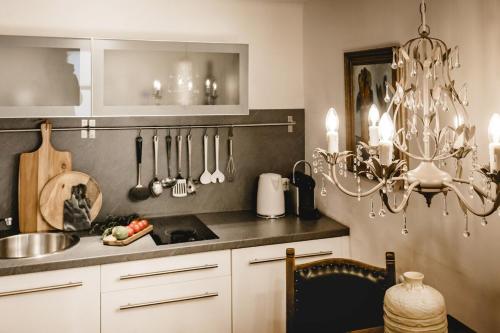 Cucina o angolo cottura di Goldgasse Apartments de Luxe