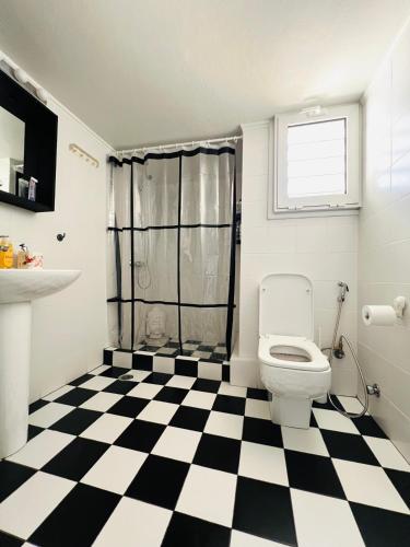 2BDR Central, Bright & Cosy Flat by the Acropolis