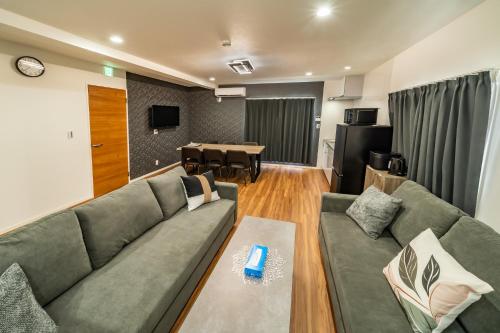 105, Takasago A,,Entire house for rent 高砂A