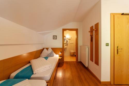Posezení v ubytování Almhotel Bergerhof