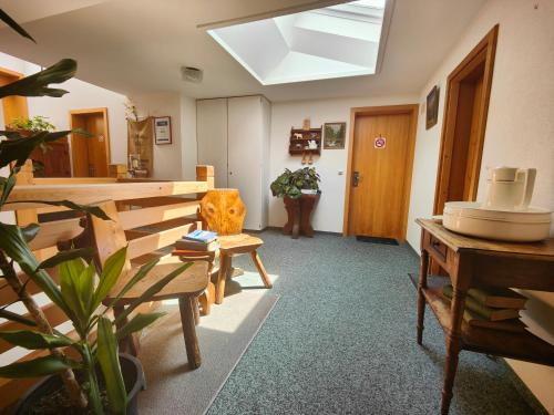 Posezení v ubytování Hotel Wildbach Brienz
