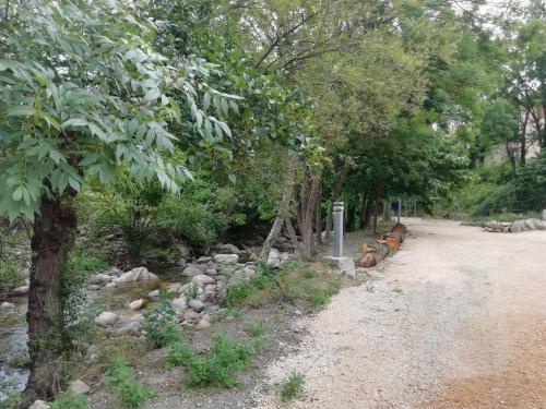 Landskap semula jadi dekat dengan apartmen