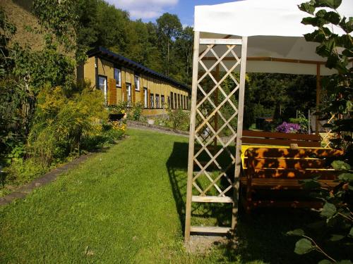 Zahrada ubytování gemütliche Ferienwohnung in Kaifenheim