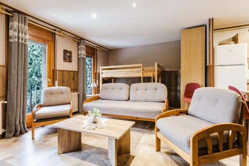 Zona de estar de Apartaments La Neu