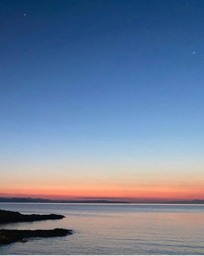 Calm escape by the sea