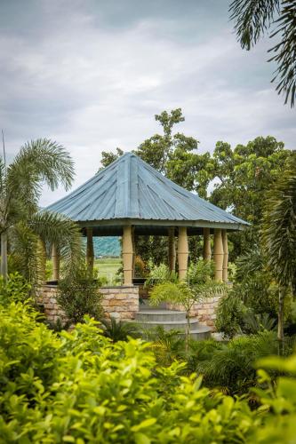 Zahrada ubytování Rhino and River Wildlife Retreat & Spa, Pobitora - Guwahati