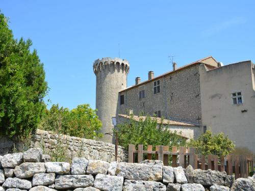 Imagen de la galería de Splendid Villa in Viens with Swimming Pool, en Viens
