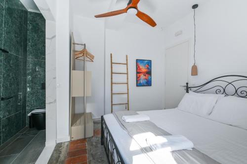 Gambar di galeri bagi Tepeleni Suites - Poolside Suites in Agia di Agiá