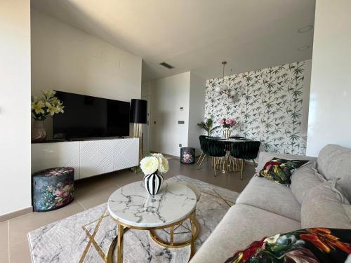 Intempo Apartment 13E by VivaMar